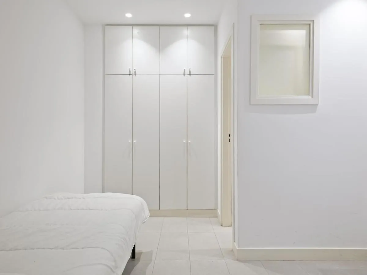 Winahost Barcelona Pedralbes Daire
