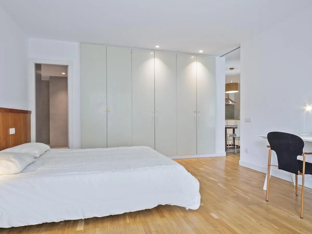 Winahost Barcelona Pedralbes Daire İspanya